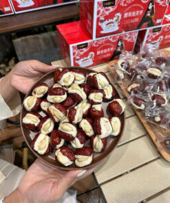 TÁO KẸO HẠT ĐIỀU SỮA LẠC ĐÀ